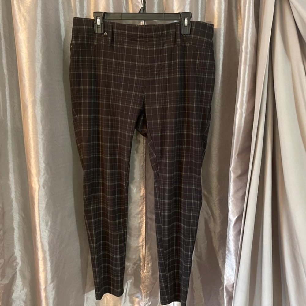 14W Terra & Sky Stretch Plaid Jeggings
